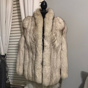 Elegant Cream and Gray Fox Fur Coat